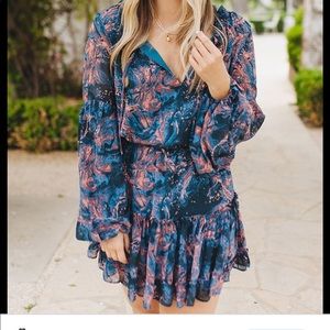 Buddylove NWT Zozo dress size large. Gorgeous print!